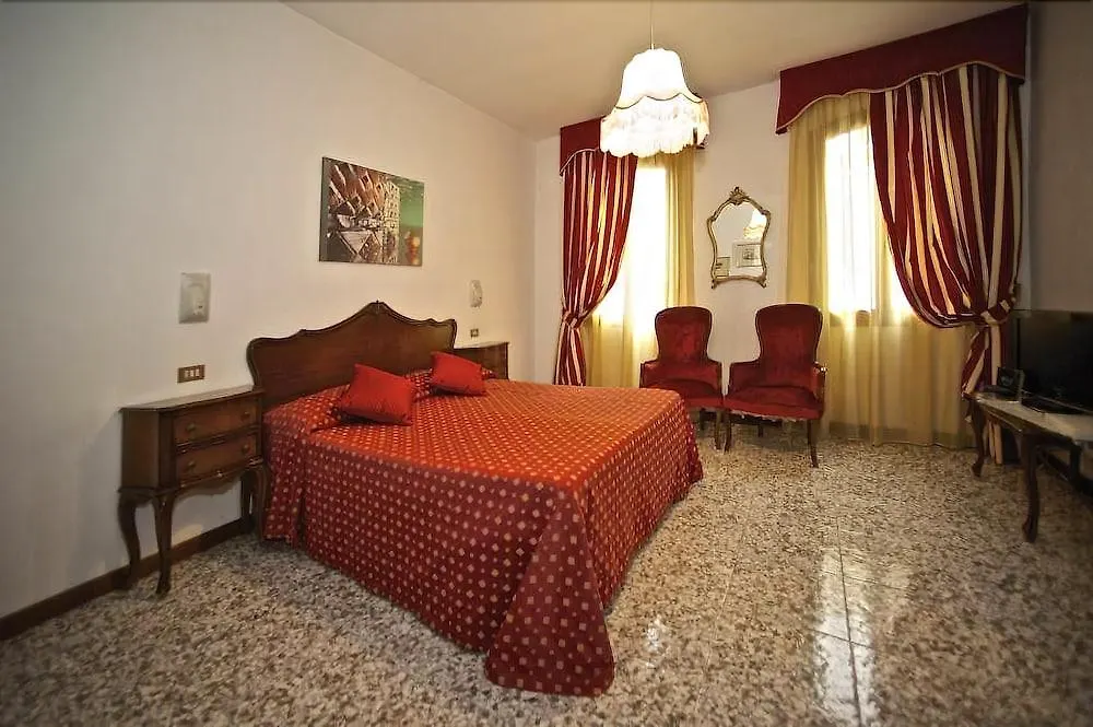 Hotel Fontana Venice